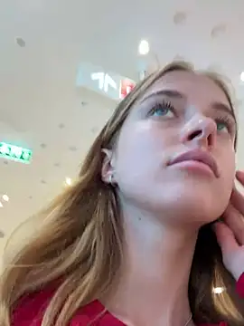 Snapshot of enjoy_my_beauty chatting on January 2025 07:41:01 AM enjoy my beauty online show from January 2025 07:41:01 AM