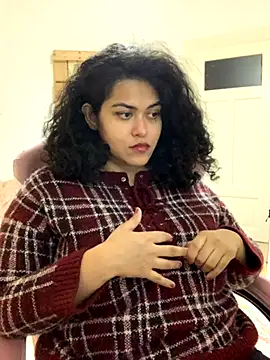 Snapshot of Curvydesifromgermany chatting on November 2025 05:52:02 AM Curvydesifromgermany online show from November 2025 05:52:02 AM