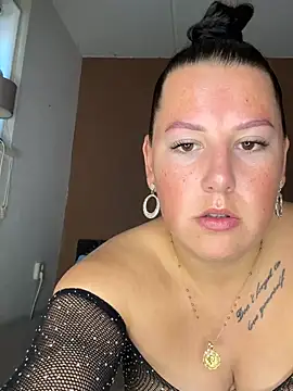 xlinastarrx online show from April 2026 09:47:02 AM