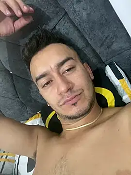 Snapshot of Kevin_Torres chatting on March 2025 07:38:02 PM Kevin Torres online show from March 2025 07:38:02 PM