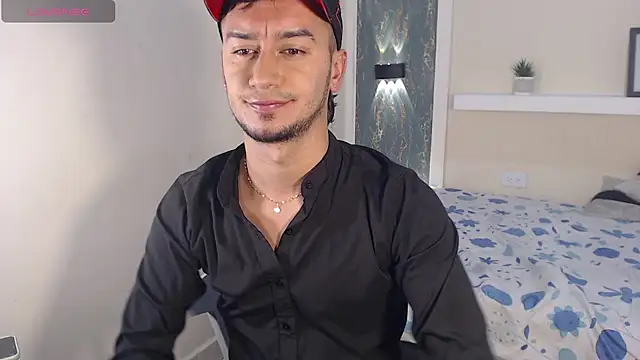 Snapshot of Kevin_Torres chatting on September 2025 01:54:01 AM Kevin Torres online show from September 2025 01:54:01 AM