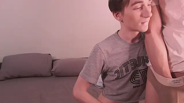 EliotMarks online show from December 2024 06:14:01 PM