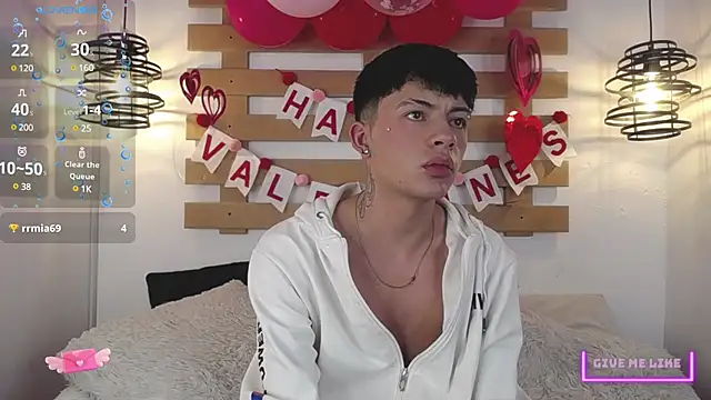 Snapshot of Steev_Novoa chatting on February 2025 10:07:01 AM Steev Novoa online show from February 2025 10:07:01 AM