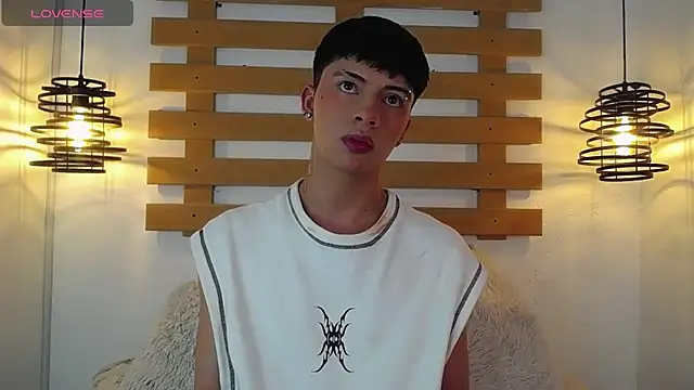 Snapshot of Steev_Novoa chatting on February 2025 05:44:02 AM Steev Novoa online show from February 2025 05:44:02 AM