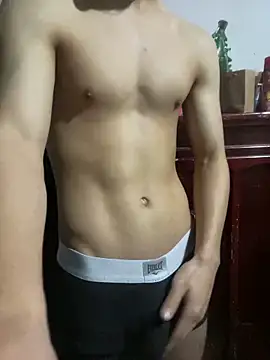 Snapshot of Mrtzz_ chatting on December 2024 10:58:02 PM Mrtzz online show from December 2024 10:58:02 PM