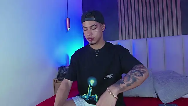 Ken-boy  online show from February 2025 03:54:02 AM