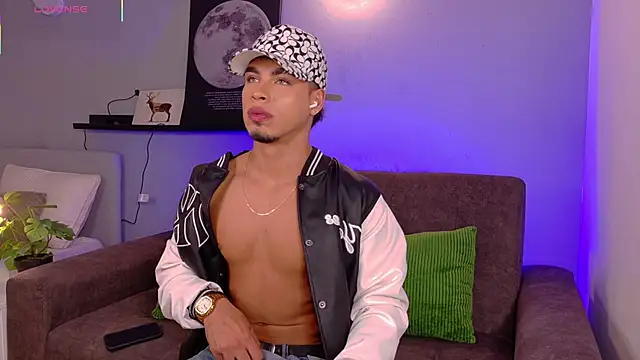 Ken-boy  online show from June 2026 10:20:01 AM