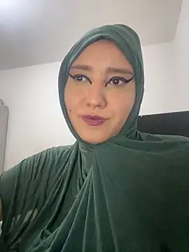 Snapshot of hannahayat chatting on November 2025 11:27:02 PM hannahayat online show from November 2025 11:27:02 PM