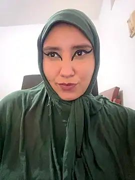 Snapshot of hannahayat chatting on January 2026 08:43:01 PM hannahayat online show from January 2026 08:43:01 PM