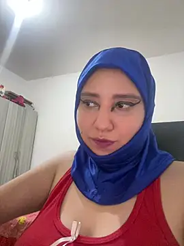 hannahayat online show from May 2026 11:24:01 PM