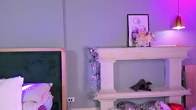 tiffany becker online show from February 2025 11:00:02 PM