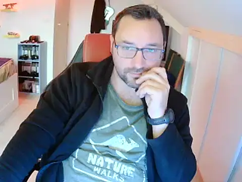 Fantaxx86 online show from December 2024 11:23:02 AM