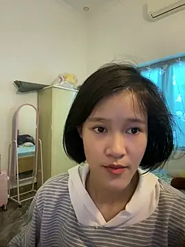 Snapshot of thithi8369 chatting on December 2024 05:49:02 AM thithi8369 online show from December 2024 05:49:02 AM