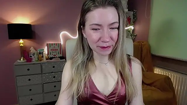 Mia Tasty online show from March 2025 07:27:02 AM