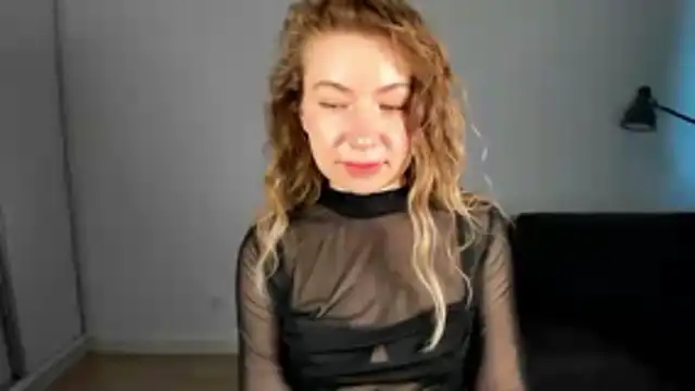 Mia Tasty online show from February 2026 03:10:02 PM