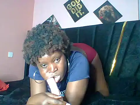 Snapshot of sweetcum chatting on October 2025 03:53:01 PM sweetcum online show from October 2025 03:53:01 PM