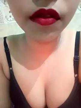 Deepsika online show from February 2025 08:34:02 PM