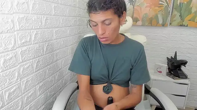 ImCrazzy online show from March 2025 06:00:02 PM