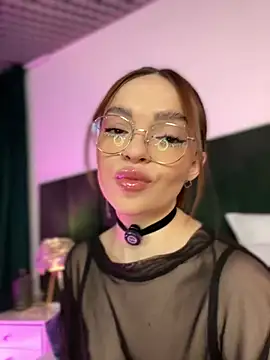 AnaWest online show from January 2025 12:00:01 PM