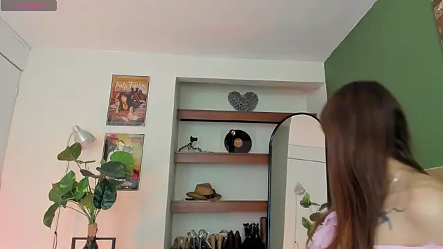 iriiina veneno online show from July 2026 12:32:02 AM