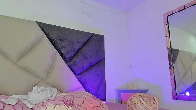 BonnieCute  online show from April 2026 12:11:02 AM