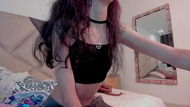 BonnieCute  online show from April 2026 12:01:01 AM