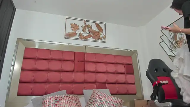 BonnieCute  online show from July 2026 12:44:02 PM