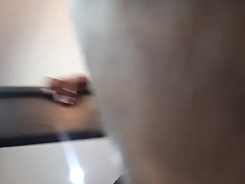 Snapshot of Alona_Evans chatting on January 2025 08:11:01 PM Alona Evans online show from January 2025 08:11:01 PM