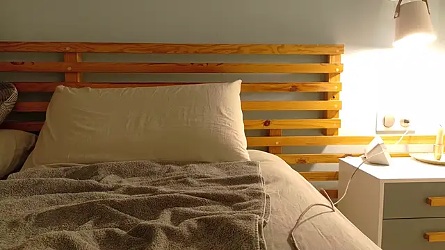 Snapshot of _xchloe88 chatting on January 2025 08:19:02 PM xchloe88 online show from January 2025 08:19:02 PM