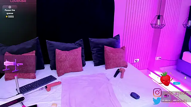 Snapshot of jade_reeed chatting on January 2025 10:41:02 PM jade reeed online show from January 2025 10:41:02 PM