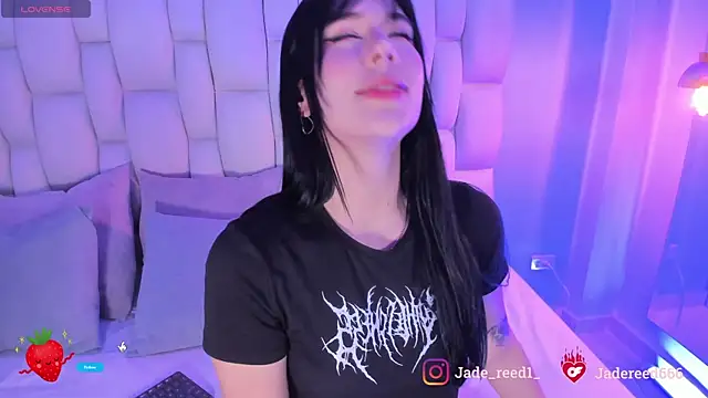 Snapshot of jade_reeed chatting on December 2025 04:09:01 AM jade reeed online show from December 2025 04:09:01 AM