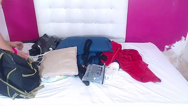 Snapshot of nextdoor_fantasy1 chatting on November 2025 09:05:02 PM nextdoor fantasy1 online show from November 2025 09:05:02 PM