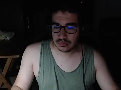 thealfawolf01 online show from December 2024 03:58:02 AM