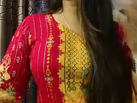 Snapshot of Unlucky-flowers chatting on January 2025 04:37:02 AM Unlucky-flowers online show from January 2025 04:37:02 AM