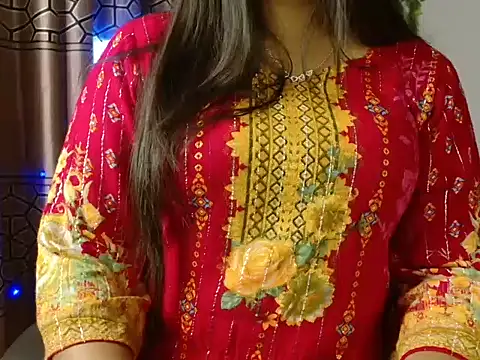 Snapshot of Unlucky-flowers chatting on February 2025 08:41:01 PM Unlucky-flowers online show from February 2025 08:41:01 PM