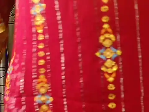 Snapshot of Unlucky-flowers chatting on February 2025 03:27:02 PM Unlucky-flowers online show from February 2025 03:27:02 PM