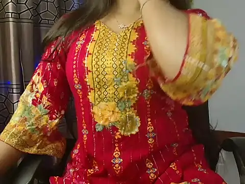 Snapshot of Unlucky-flowers chatting on February 2025 05:04:01 AM Unlucky-flowers online show from February 2025 05:04:01 AM