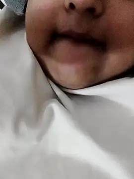 Snapshot of smile_pretty chatting on December 2024 11:40:02 AM smile pretty online show from December 2024 11:40:02 AM