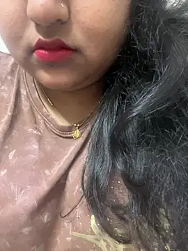 Snapshot of smile_pretty chatting on January 2025 07:04:01 PM smile pretty online show from January 2025 07:04:01 PM