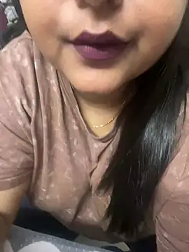 Snapshot of smile_pretty chatting on February 2025 09:13:02 PM smile pretty online show from February 2025 09:13:02 PM