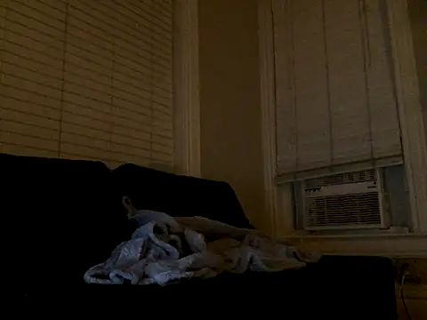 Snapshot of loveofbea chatting on November 2025 10:25:01 AM loveofbea online show from November 2025 10:25:01 AM