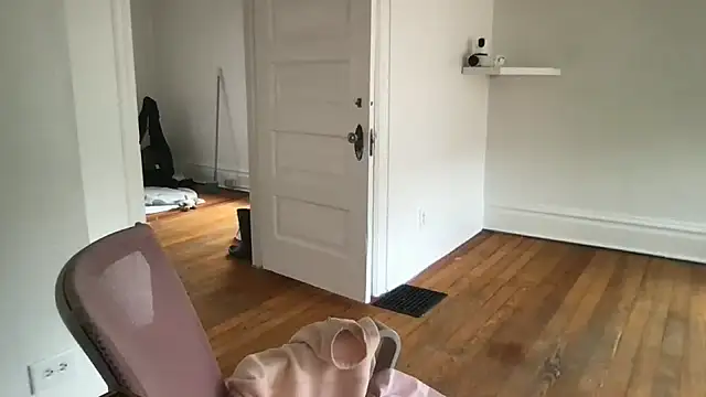 loveofbea online show from March 2026 07:20:02 PM