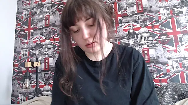 Lynylou online show from March 2026 08:26:01 AM