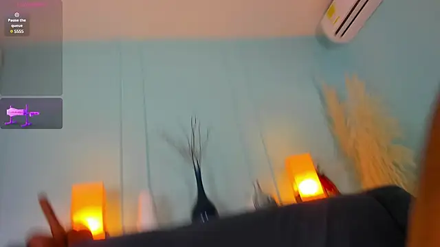 Elizabeth VonSweet online show from March 2025 07:43:02 PM