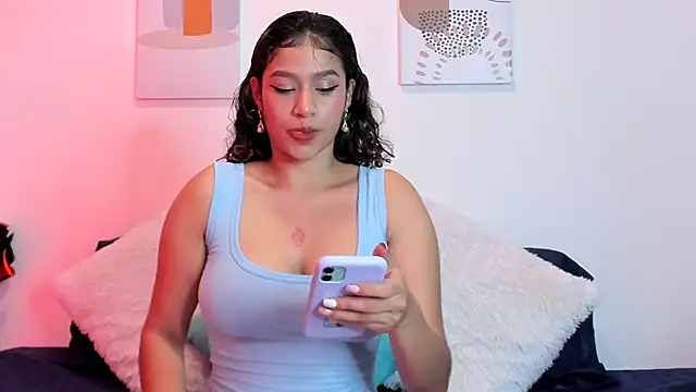 Snapshot of SeleneClark chatting on March 2025 10:10:01 PM SeleneClark online show from March 2025 10:10:01 PM