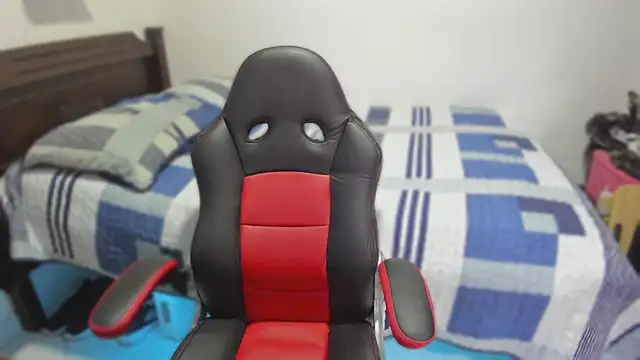 justin stark7 online show from February 2025 05:12:01 PM