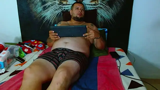 Michaell Myerss  online show from September 2025 12:16:01 PM