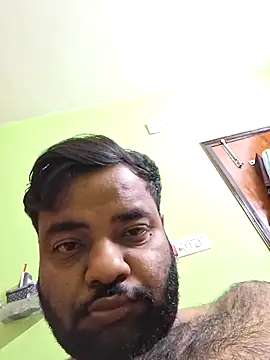 Rmoeo92 online show from February 2026 06:20:01 PM