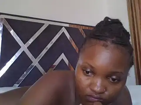 Snapshot of Ebony_butt chatting on December 2024 08:35:01 AM Ebony butt online show from December 2024 08:35:01 AM