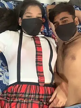 hottiess69 online show from October 2025 03:09:02 AM